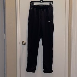 Black Nike sweatpants